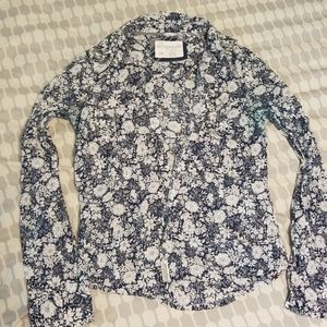 Cute floral button down shirt by Aerpostale